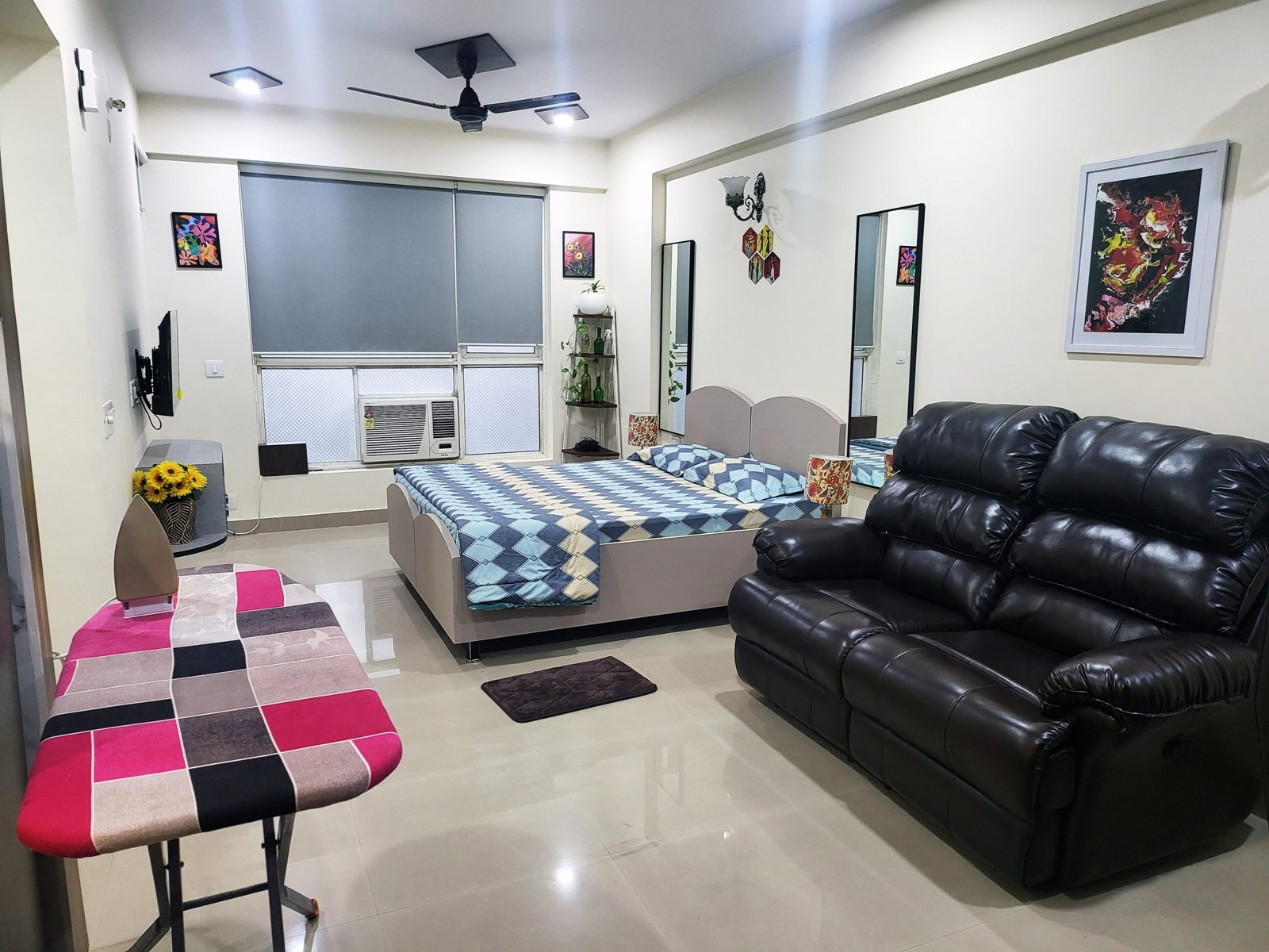 Best Homestay in Noida Sector 143